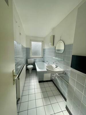 ACHTUNG SOMMERAKTION ! Kapitalanlage | 1- Raum-Wohnung | Ruhige Lage | Schöne Ausstattung | Balkon – 40589 Düsseldorf – Vorschaubild 5