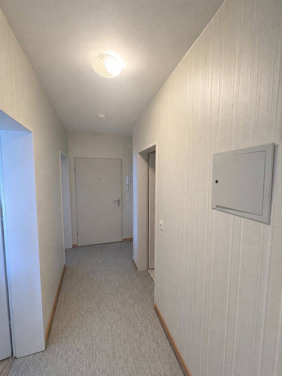 Schöne, geräumige Eigentumswohnung in Saarbrücken zu verkaufen! Optimal für Kapitalanleger! – Saarbrücken – Vorschaubild 3