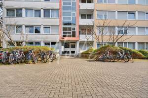 Gut geschnittene 2-Zimmer-Wohnung in City-Lage als Kapitalanlage oder zur Eigennutzung !! – 79106 Freiburg im Breisgau – Vorschaubild 3