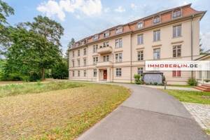 IMMOBERLIN.DE - Charmante Altbauwohnung mit Balkons & Lift in idyllischer Lage – 14480 Potsdam – Vorschaubild 2
