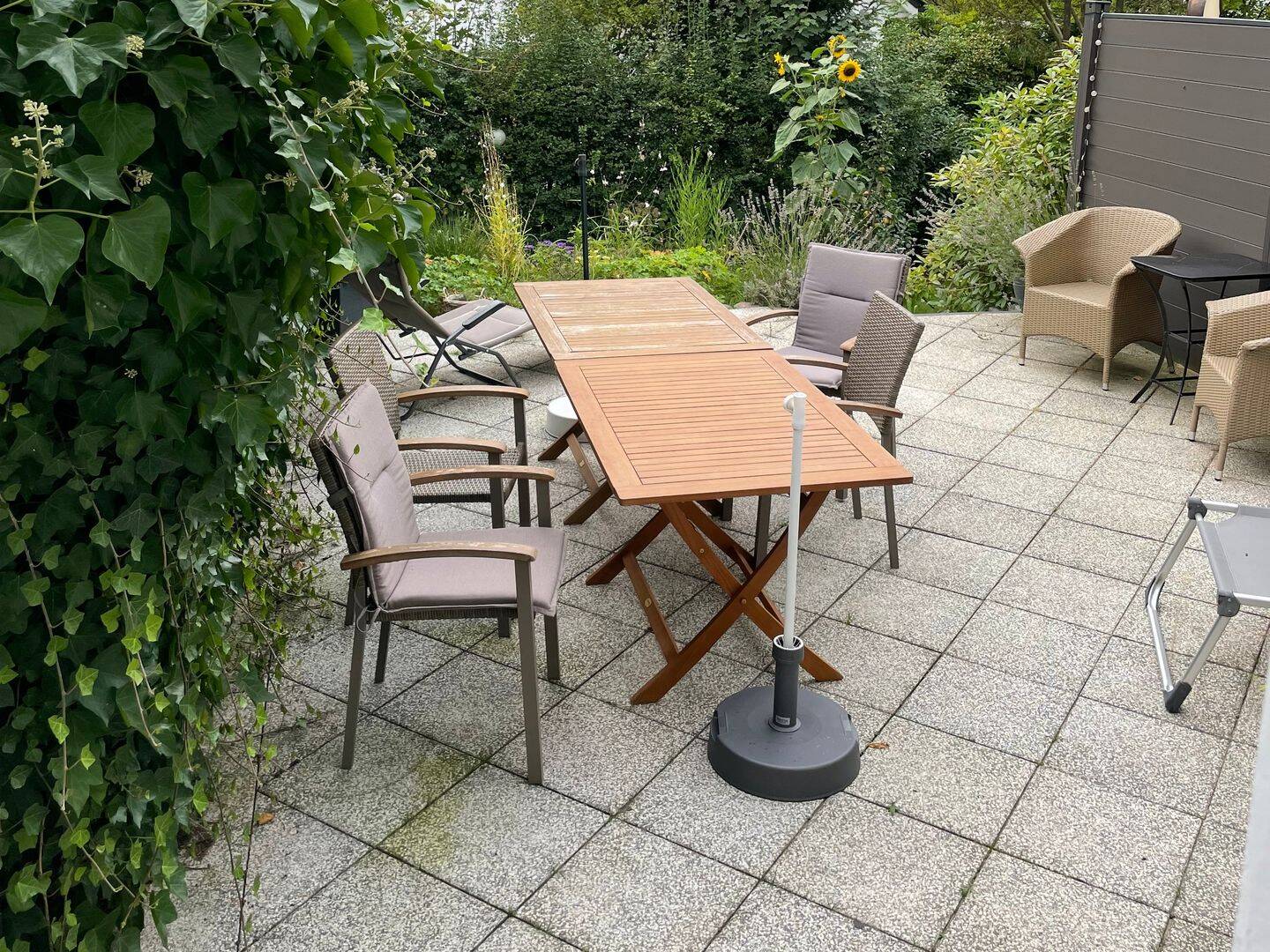 Gepflegtes Reihenmittelhaus mit großer Terrasse und Garten in Blankenese – Hamburg – Vorschaubild 3