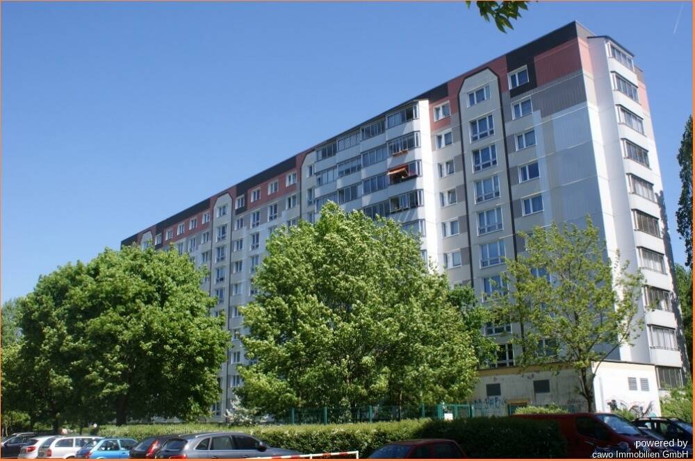 Bezugsfrei zu verkaufen, 2-Raum-Whg, Loggia, 8. Etg., in Lichtenberg - Sewanstraße – Berlin – Vorschaubild 3