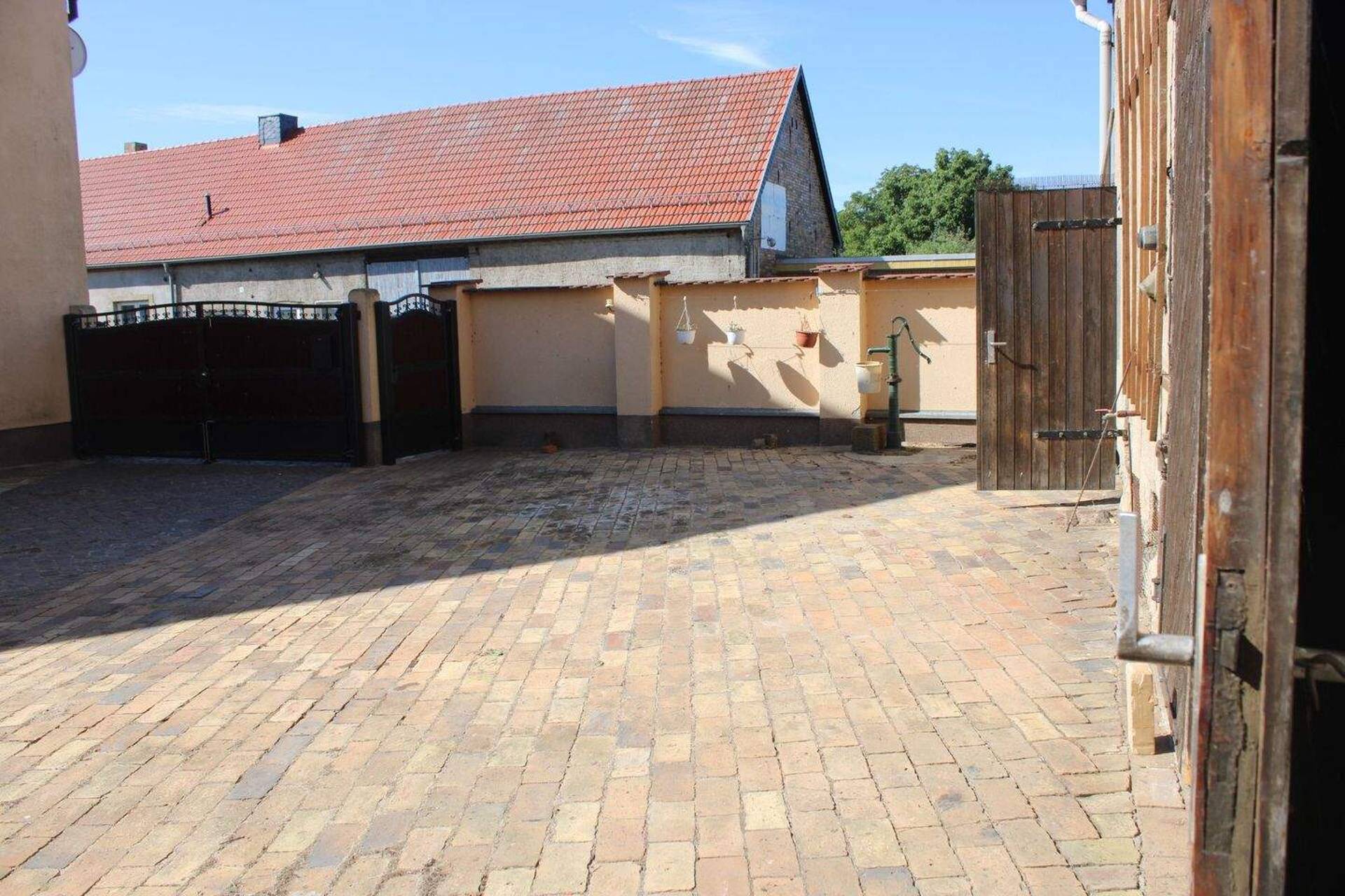Einfamilienhaus in 04880 Dommitzsch mit 204 m² kaufen