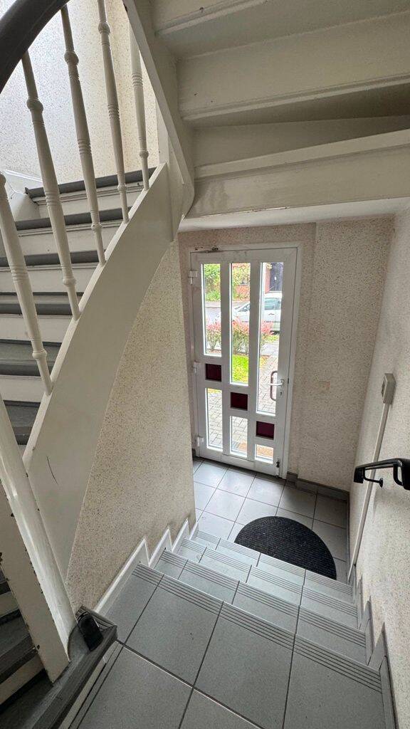 ACHTUNG SOMMERAKTION ! * Frei ab 01.10.2026 ! * Sonnige & geräumige 3,5 Raum- Wohnung mit Garten – Düsseldorf – Vorschaubild 3