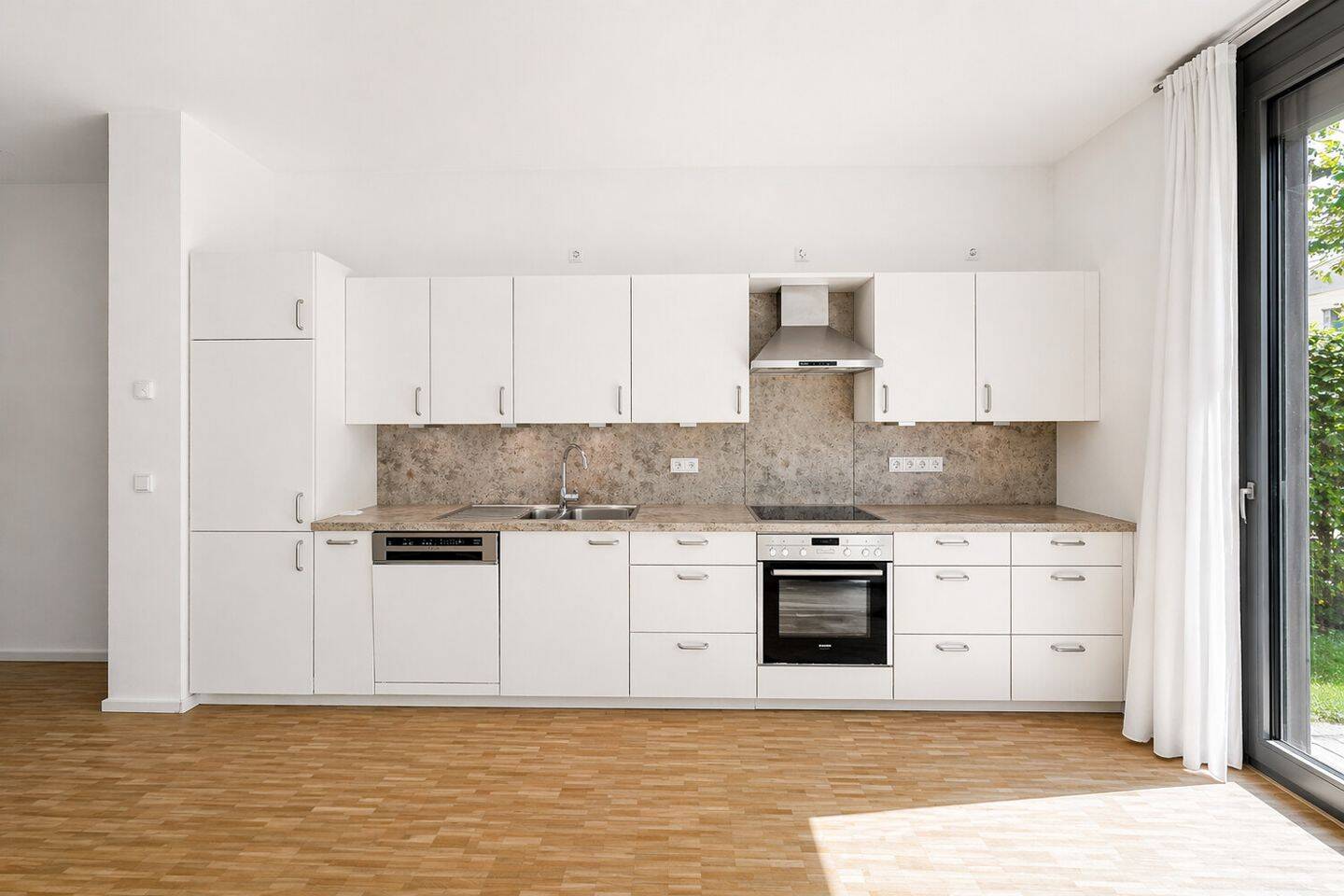 Leben im beliebtem Florakiez - barrierefreie 2 Zimmer Wohnung mit Terrasse und kleinem Garten – Berlin – Vorschaubild 8