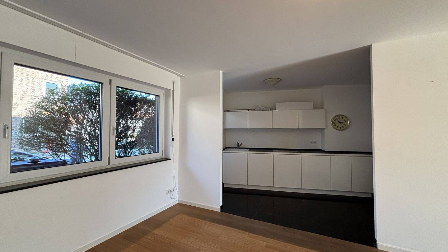 Großzügige 2-Zimmer-Wohnung zentral in Kaiserswerth – Düsseldorf – Vorschaubild 5