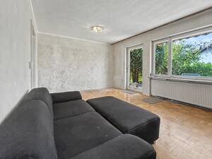 Sanierungsbedürftiges Einfamilienhaus mit Potenzial auf ruhigem Grundstück im Ingolstädter Südwesten – 85051 Ingolstadt – Vorschaubild 5