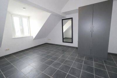 Charmante 3-Zi-Dachgeschosswohnung in Essen: Ideal für Singles und Paare! – Essen – Vorschaubild 9