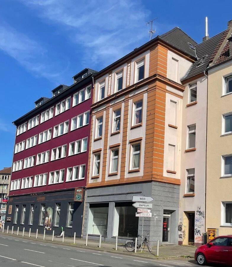 *** Rarität: Mehrfamilienhaus in gutem Zustand im beliebten Kreuzviertel *** – Dortmund – Bild 1 von 9