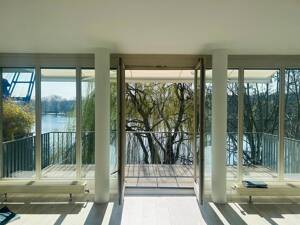 bezugsfreie Traumwohnung mit Stellplatz in Bestlage mit Blick auf die Spree – 10245 Berlin – Vorschaubild 2