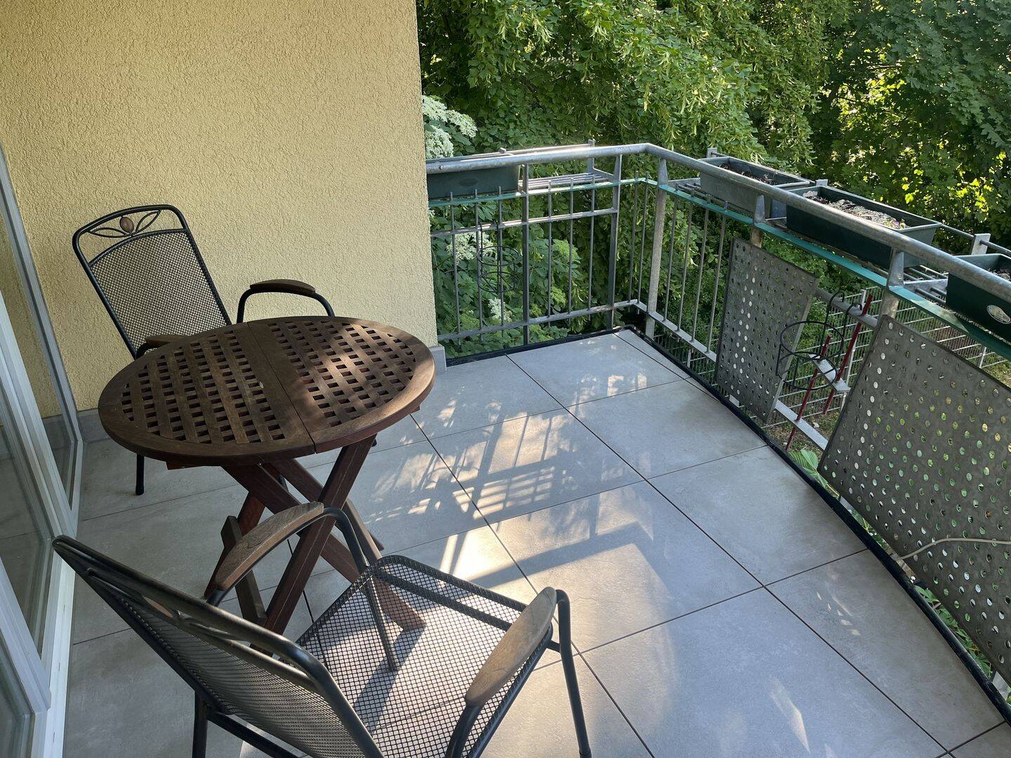Super 3-Zimmer Wohnung mit Balkon und Tiefgaragenstellplatz/ Stadtfeld Ost – Magdeburg – Vorschaubild 4