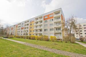 Nachnutzer gesucht! Hübsche 3-Raumwohnung im Süden der Saalestadt! – 6128 Halle (Saale) – Vorschaubild 2