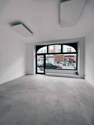 Herrschaftlicher Altbau mit Hofdurchfahrt und Stellplätzen – 40545 Düsseldorf – Vorschaubild 4