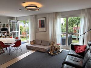 Moderne Doppelhaushälfte mit TG-Stellplatz in ruhiger und beliebter Lage, ca. 2 km vom Zentrum von Erlangen – 91058 Erlangen – Vorschaubild 2