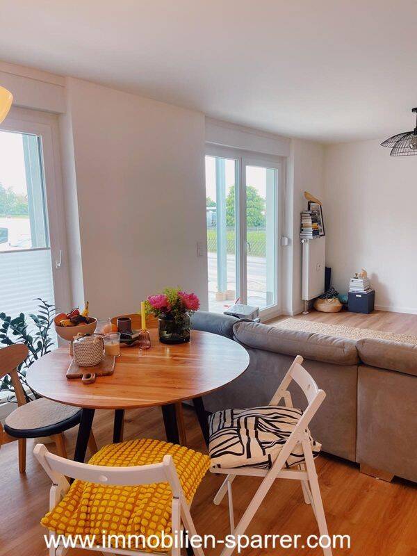 2-Zimmer-Wohnung mit Terrasse und Stellplatz in Kemnath – Kemnath – Vorschaubild 2