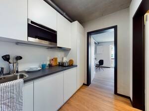 DIE ZIMMEREI | Möbliertes 1-Zimmer-Apartment ideal für Studierende am Campus Deutz | Large Bude – 50679 Köln – Vorschaubild 2