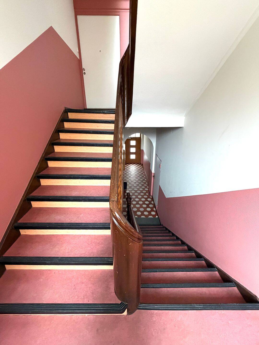 Top Lage! 2-Zimmer-Wohnung mit Garage + Außenstellplatz in Nürnberg-Schoppershof - optimal zum Eigennutz sowohl als Kapitalanlage – Nürnberg – Vorschaubild 7