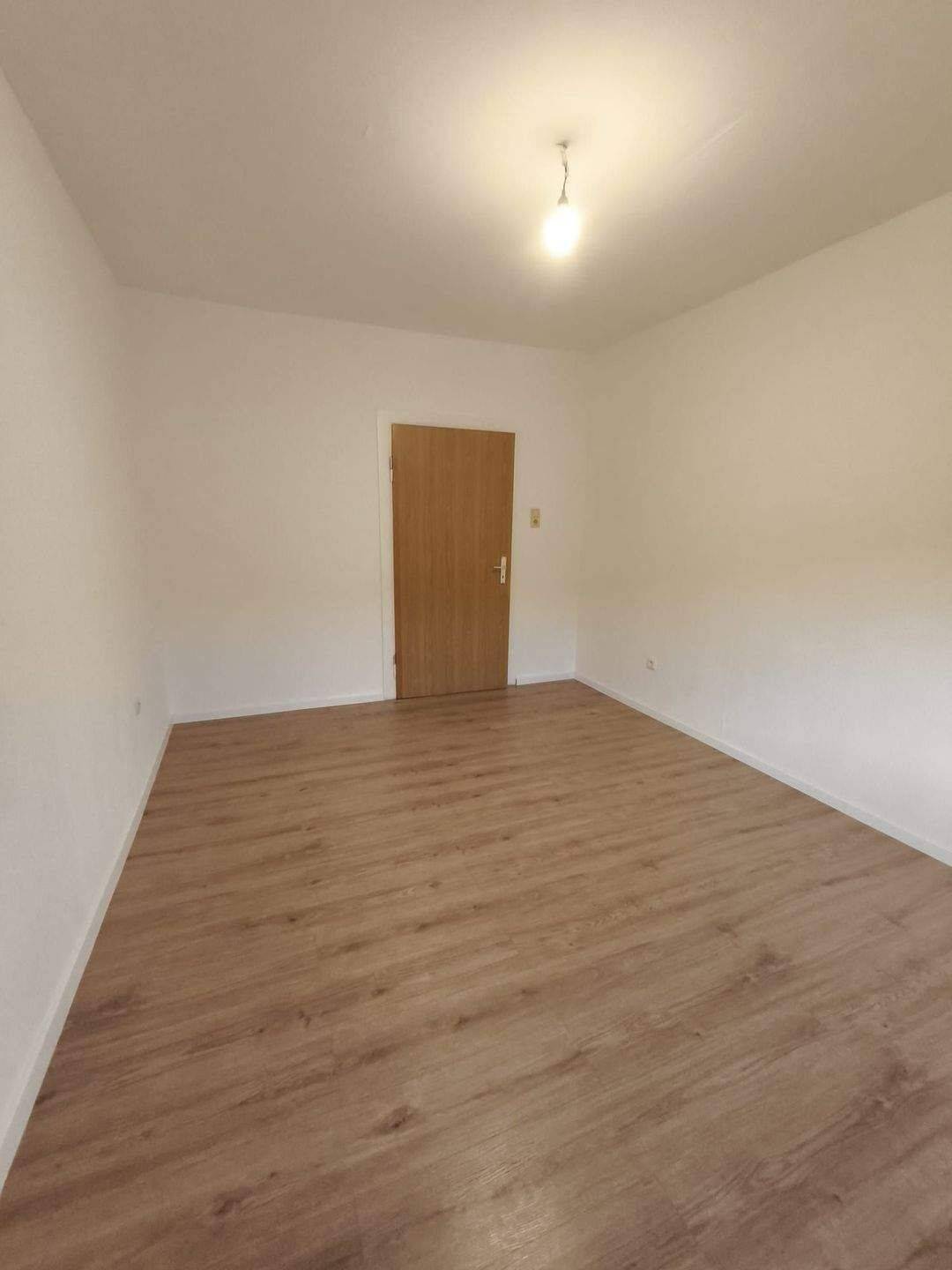 Das könnte passen! Hübsche 2 Zimmer-Wohnung mit EBK – Nürnberg – Vorschaubild 6