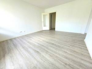 Frisch für Sie renoviert! Tolle 2-Zimmer-Wohnung mit Balkon – 45279 Essen – Vorschaubild 2