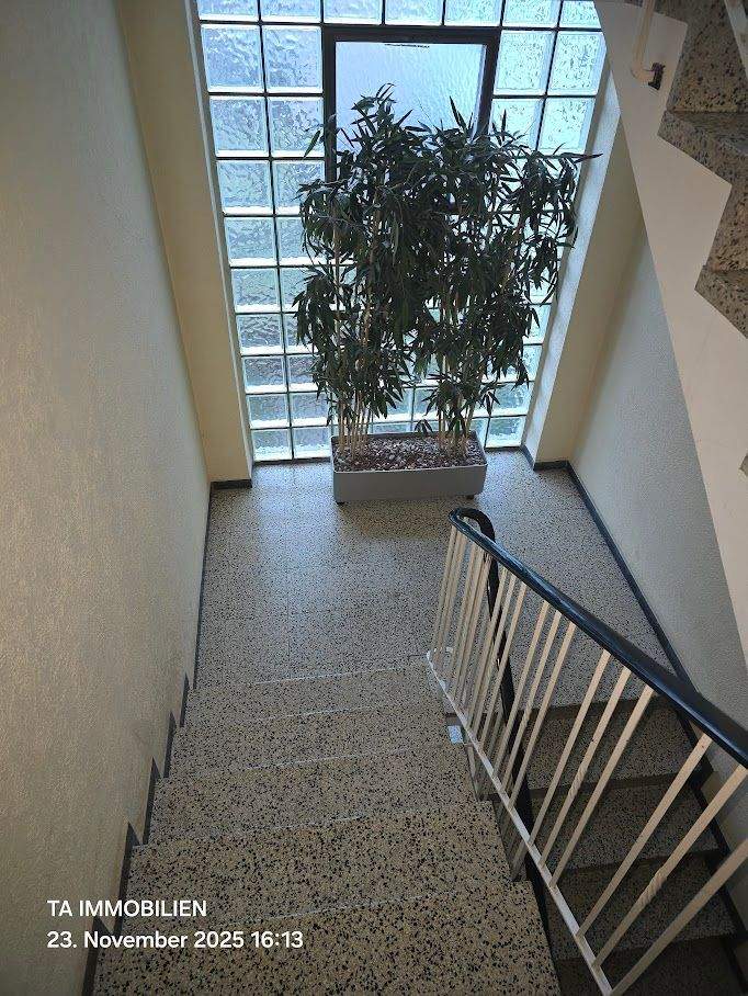 Moderne 3-Zimmer-Wohnung mit Balkon in Nürnberg – Nürnberg – Vorschaubild 6