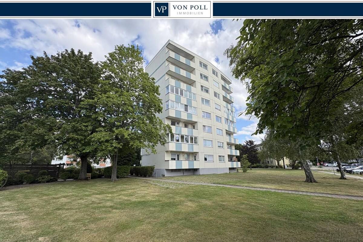 3-ZIMMER IM HOCHPARTERRE - MIT BALKON, LOGGIA UND VIEL NATUR – 38448 Wolfsburg – Bild 1 von 9