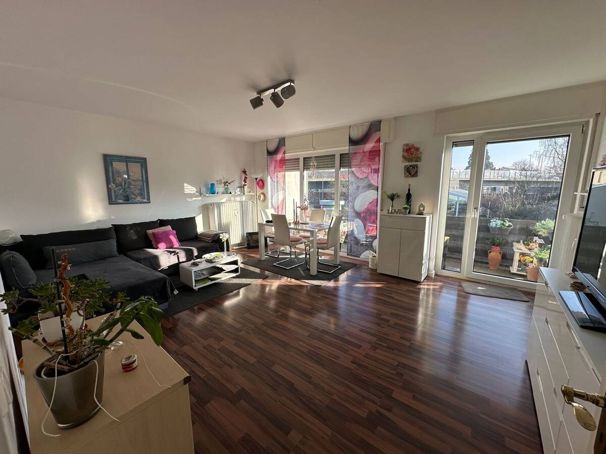 *** Willkommen in Ihrem neuen Zuhause *** Unweit vom Bahnhof entfernt! – 63225 Langen – Bild 1 von 9