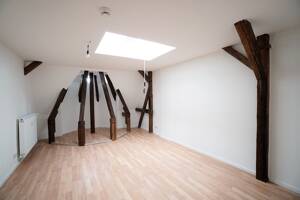 SOMMERDEAL-2 MONATE MIETE FREI!!! INDIVIDUELLES DACHGESCHOSS MIT EINBAUKÜCHE – 39108 Magdeburg – Vorschaubild 5