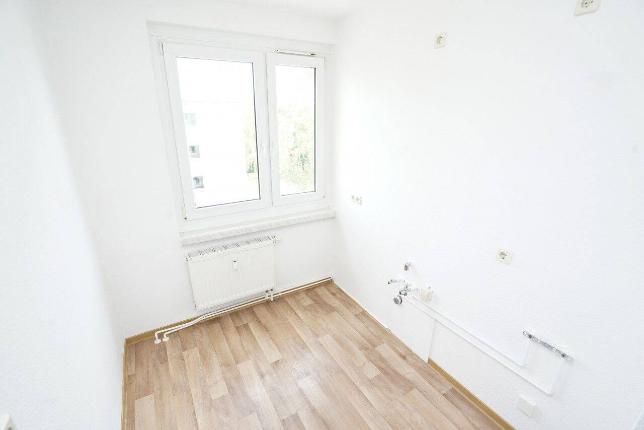 Balkon / Modernes Bad / Gute Lage – Chemnitz – Vorschaubild 3