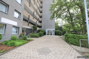 Sonnige 2-Zimmer-Etagenwohnung mit Süd-Balkon in Mülheim-Saarn
