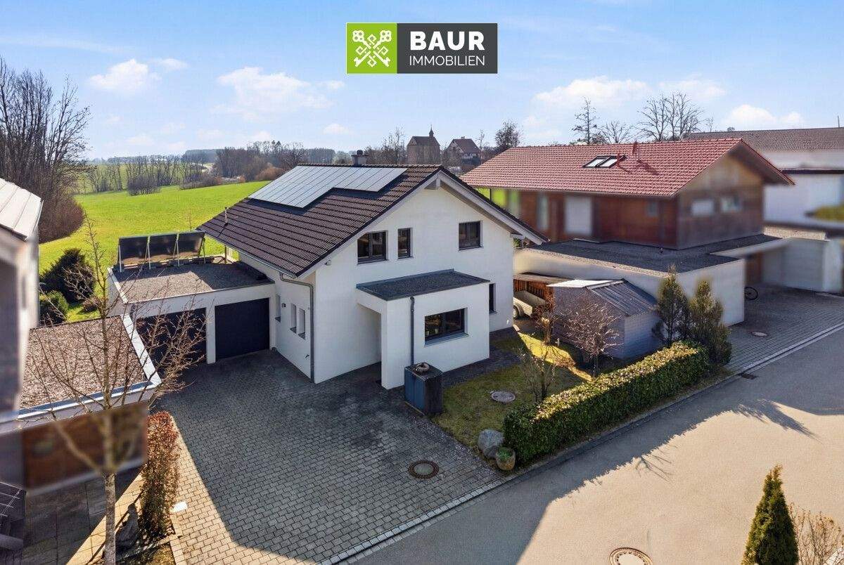 360° | Wohnen mit Komfort in Kißlegg: Modernes EFH mit Doppelgarage und Personenaufzug! – Kißlegg – Bild 1 von 9