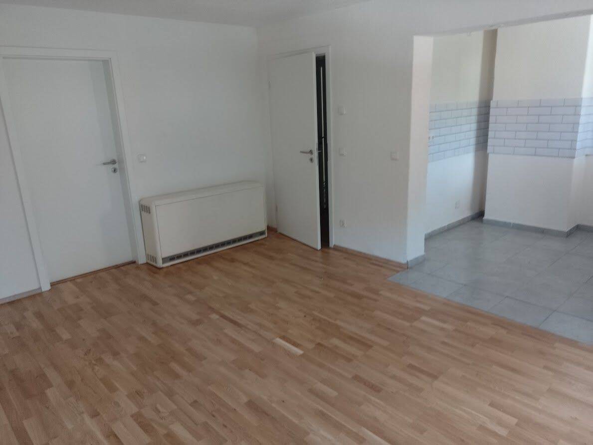 modernisierte 3-Zimmer Wohnung im Ostenviertel – Regensburg – Vorschaubild 2