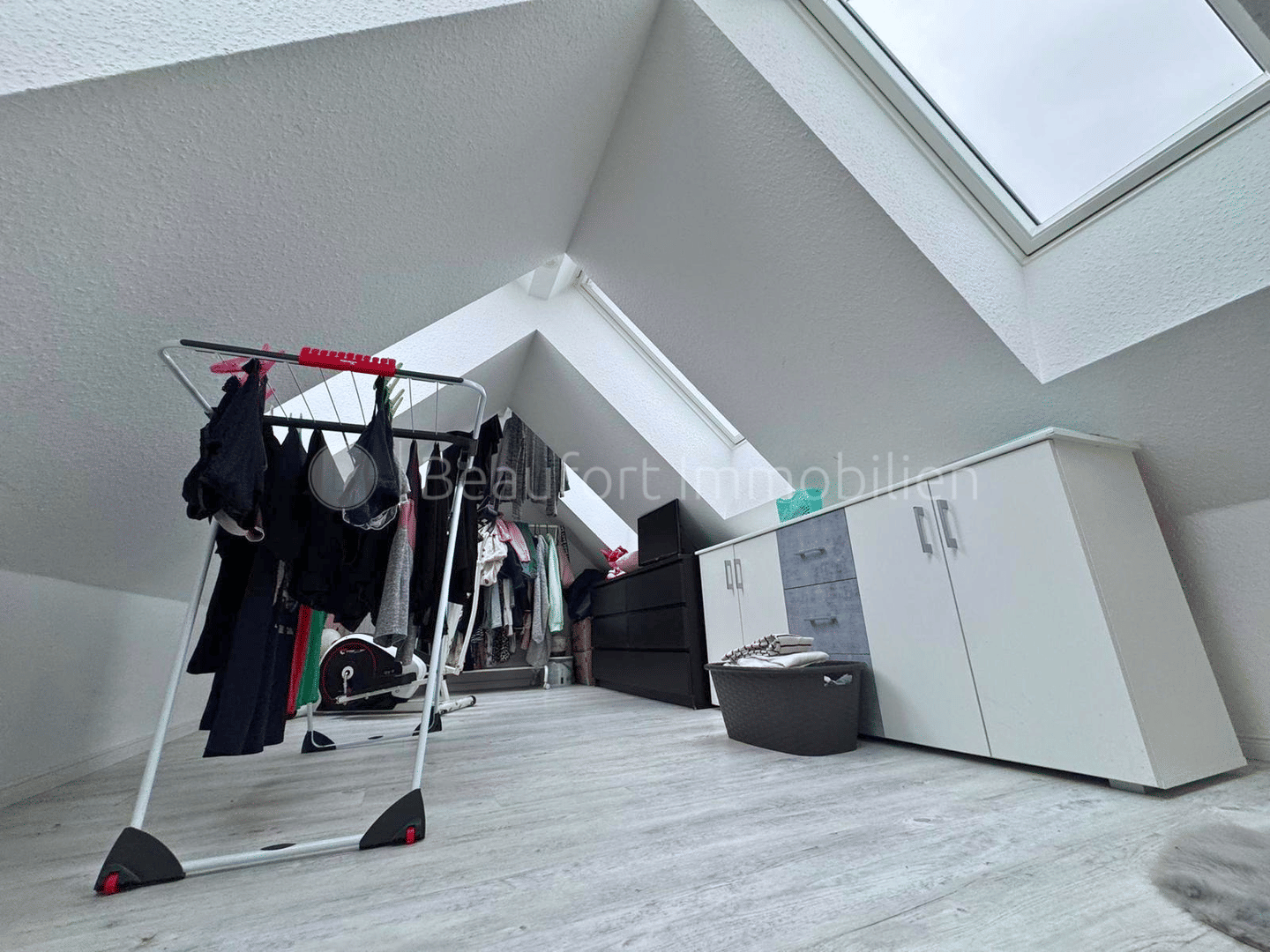 Saniertes Mehrfamilienhaus in Hastedt – 6,1 % Renditeobjekt – Bremen – Vorschaubild 8