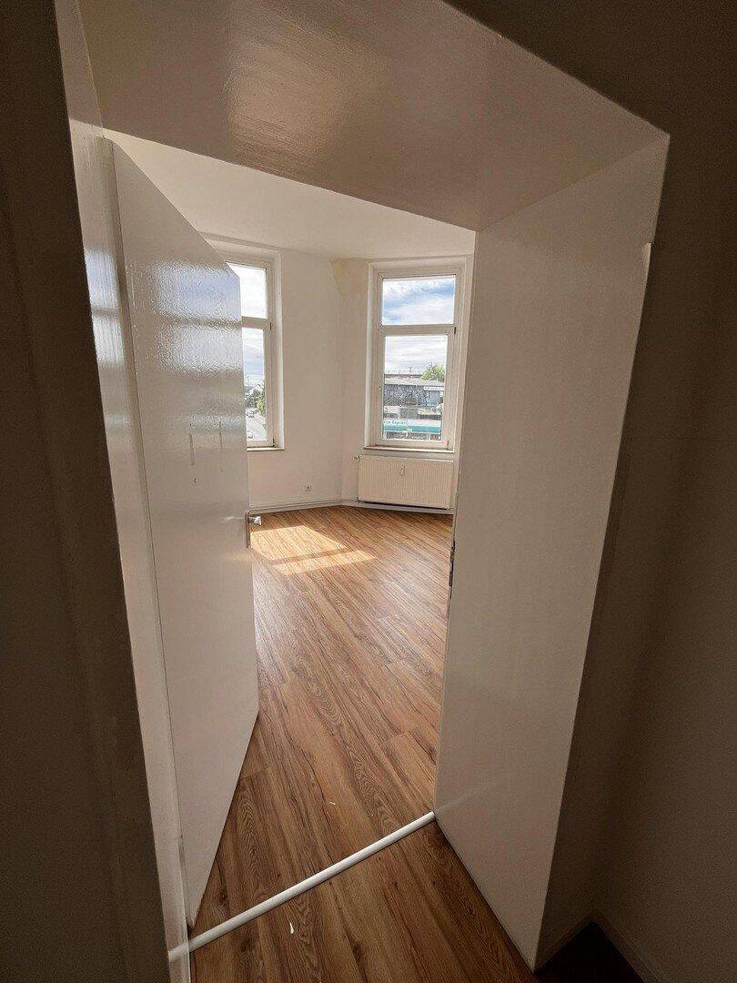 Frisch renoviert: Großzügige, helle 3-Zimmer Wohnung im Herzen Krefelds – Krefeld – Vorschaubild 5
