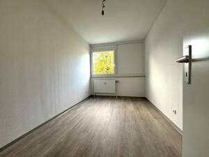 Frisch renovierte und barrierearme 3-Zimmer Wohnung in modernisierter Wohnsiedlung – 44379 Dortmund – Vorschaubild 4