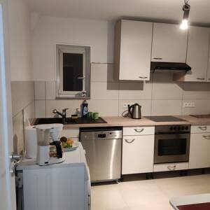 Geräumige 4-Zimmer-Wohnung mit grosser Terrasse , im 2. OG, in Mettingen, zwischen Esslingen und Stuttgart – 73733 Esslingen am Neckar – Vorschaubild 5