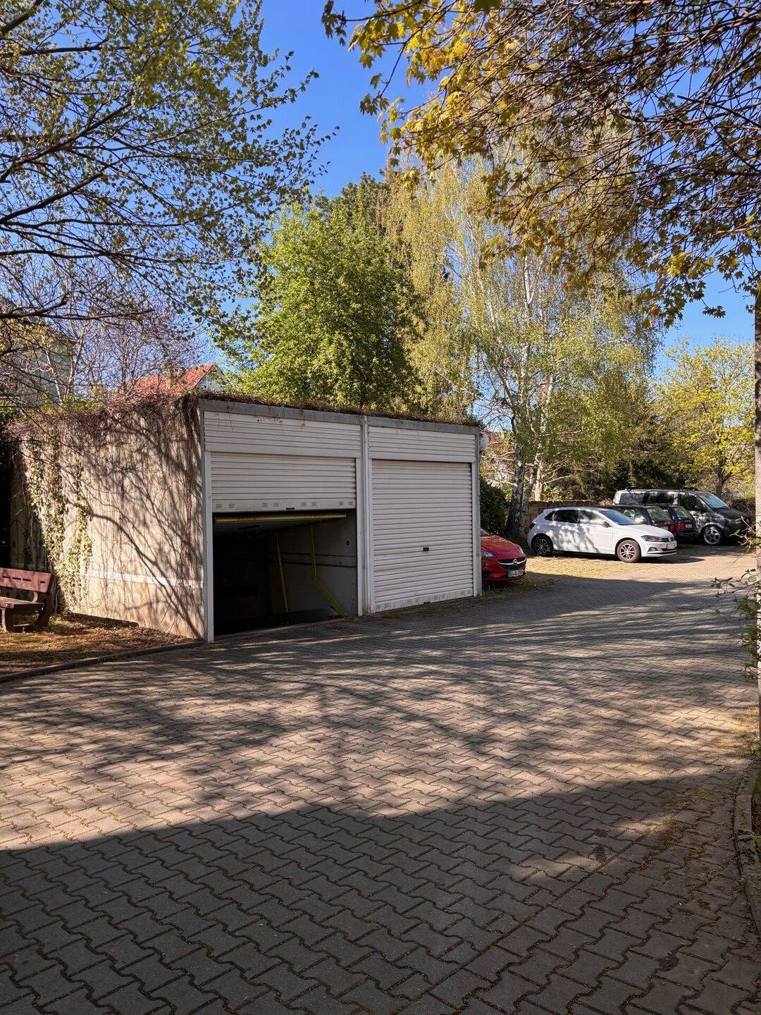 Gepflegte 3-Raum-Wohnung mit Aufzug & Stellplatz in Dresden-Plauen – Dresden – Vorschaubild 3