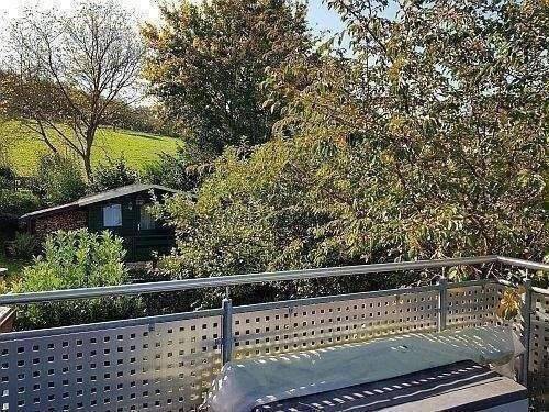 Trier-Irsch zu vermieten ab 15.11. oder früher: 2 ZKB im 2.OG(DG), Balkon mit Weitblick,
