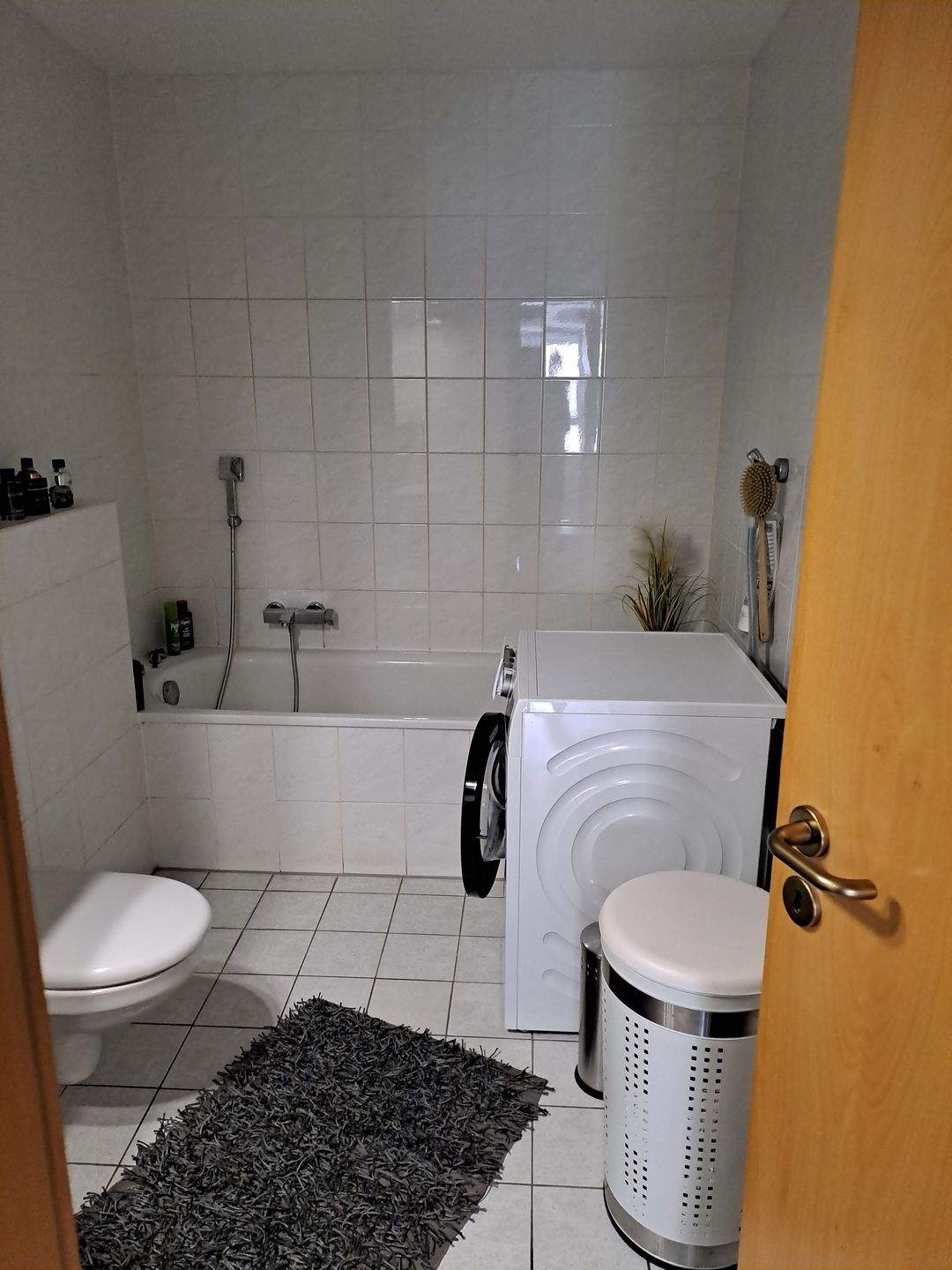 Helle und sehr gepflegte 2-Zimmer-Eigentumswohnung mit Balkon in Erlangen Büchenbach – Erlangen – Vorschaubild 5