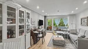 Essen-Heisingen: Modernisierte 3-Zimmer-Wohnung mit großem Balkon ins Grüne – 45259 Essen – Vorschaubild 2