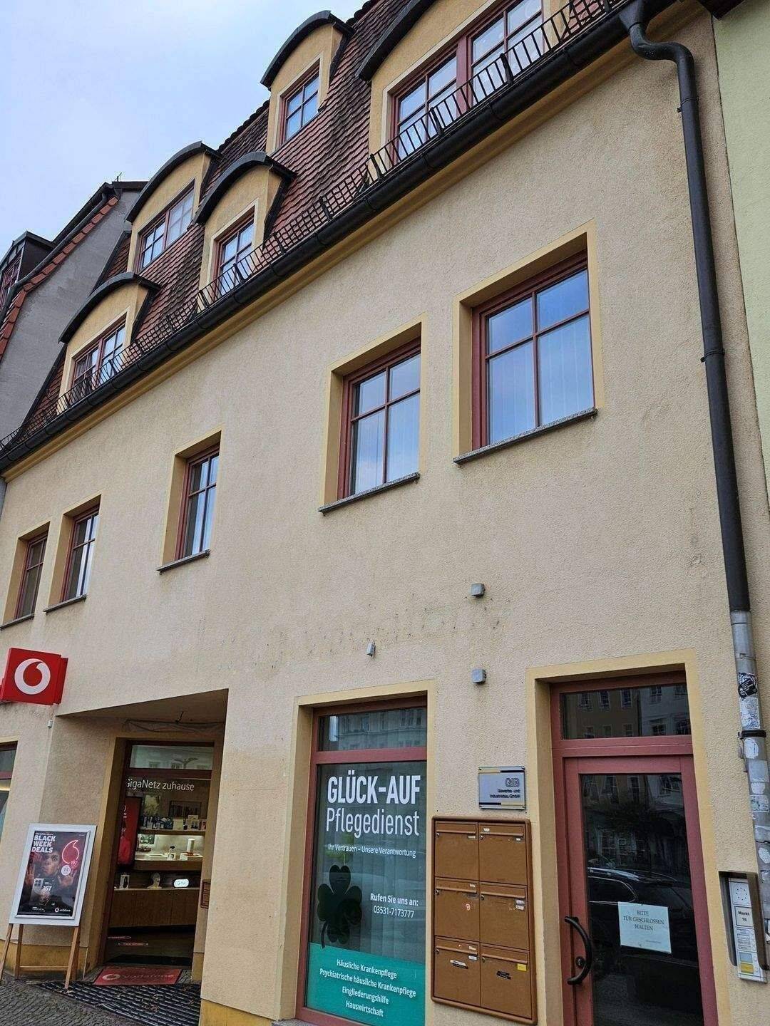 Quasi ein Selbstläufer, über 6% Rendite! Wohn- und Geschäftshaus in 1A-Lage! – Finsterwalde – Vorschaubild 3