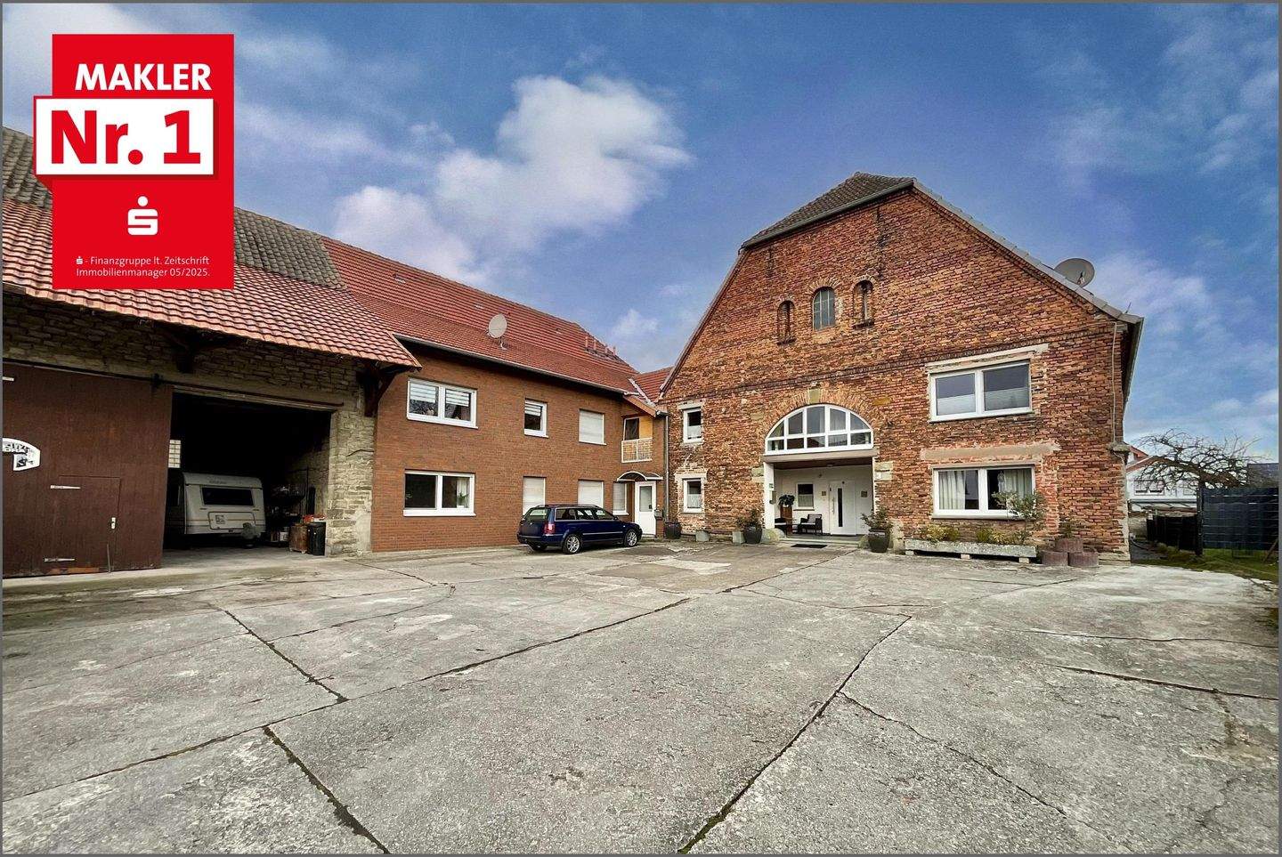 Tradition trifft Moderne: Bauernhaus-Ensemble mit Wohnkomfort und Rendite – Anröchte – Bild 1 von 9
