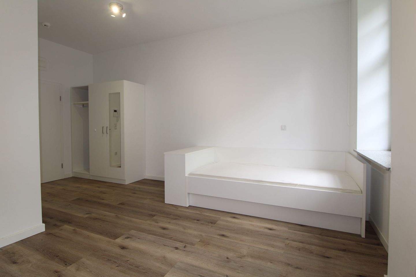 Möbliertes 1-Zimmer-Apartment in Magdeburg! All-Inclusive-Miete! – Magdeburg – Vorschaubild 5