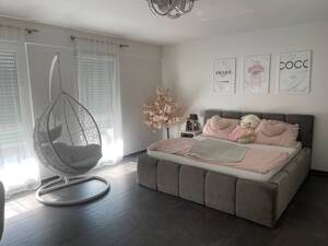 Neuwertige 2-Zimmer-Wohnung mit Sonnenterrasse und zwei Außenstellplätzen – 50321 Brühl – Vorschaubild 3