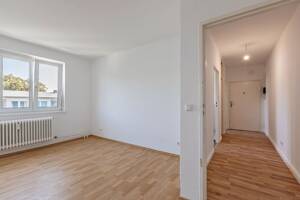 Provisionsfrei und ab 2032 flexibel nutzbar mit Balkon zwischen Treptower Park und Sonnenallee – 12059 Berlin – Vorschaubild 2