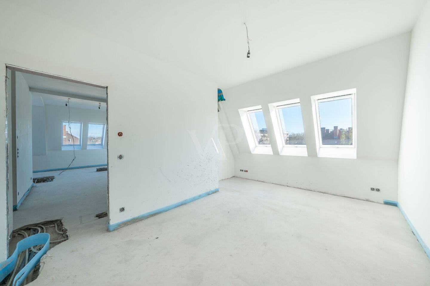 Dachgeschosswohnung mit großzügiger Sonnenterrasse im Innenausbau - Wohnen über den Dächern Berlins – Berlin – Vorschaubild 8
