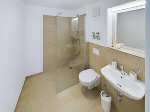 Schicke & möblierte all-inclusive Wohnung mit Balkon zentral in Oldenburg | Suite – 26122 Oldenburg – Vorschaubild 7