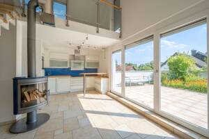 Wohnen wie im Urlaub-einzigartige Penthouse-Galerie-sonniger Dachgarten in Bestlage von Praunheim – 60488 Frankfurt am Main – Vorschaubild 5
