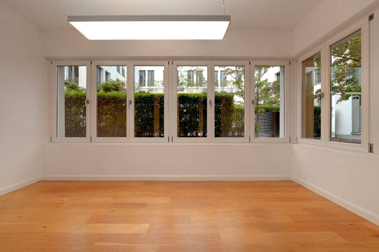 MODERNE ERDGESCHOSSWOHNUNG AM HOFGARTEN – Düsseldorf – Vorschaubild 9