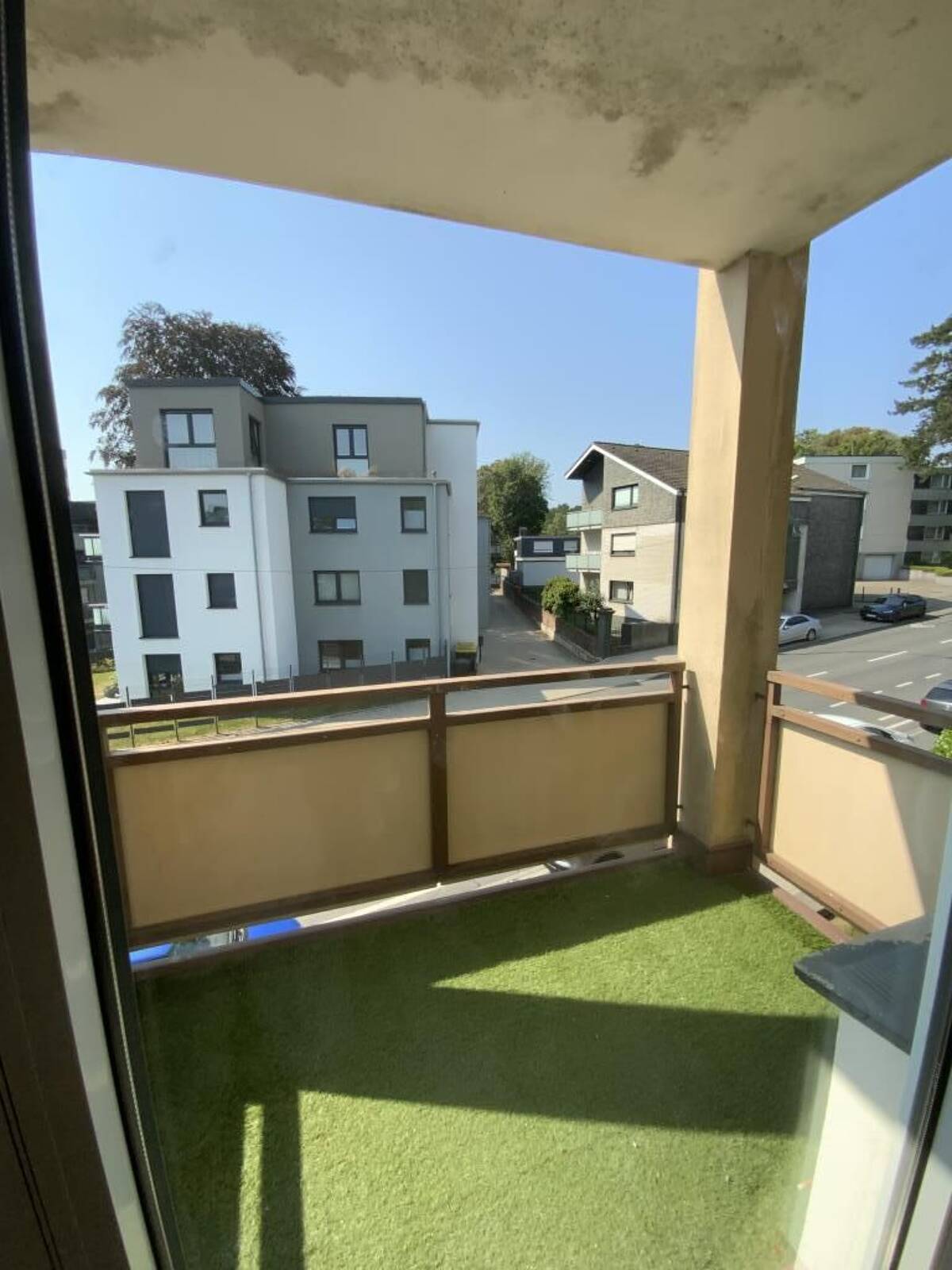Wenn nicht hier, wo dann und sogar ein Balkon mit dran. – 42897 Remscheid – Bild 1 von 9