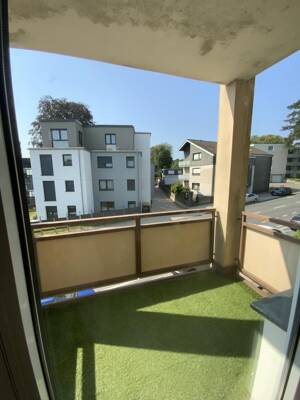 Wenn nicht hier, wo dann und sogar ein Balkon mit dran.